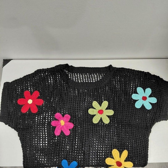 Womens Black Crochet Knit Flower Applique Short Sleeve Top XL - Picture 6 of 11